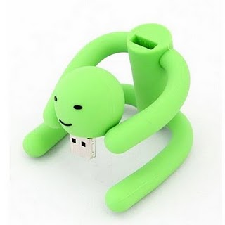 Pen drives dos outros: