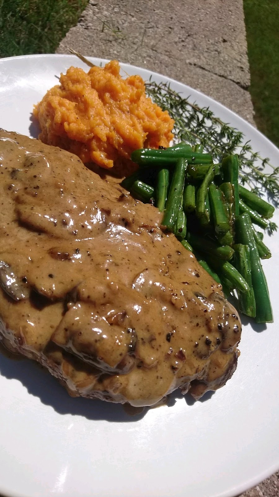 Chef Shamsher Beef Steak In Pepper Mushroom Sauce W Mashed Sweet Potatoes