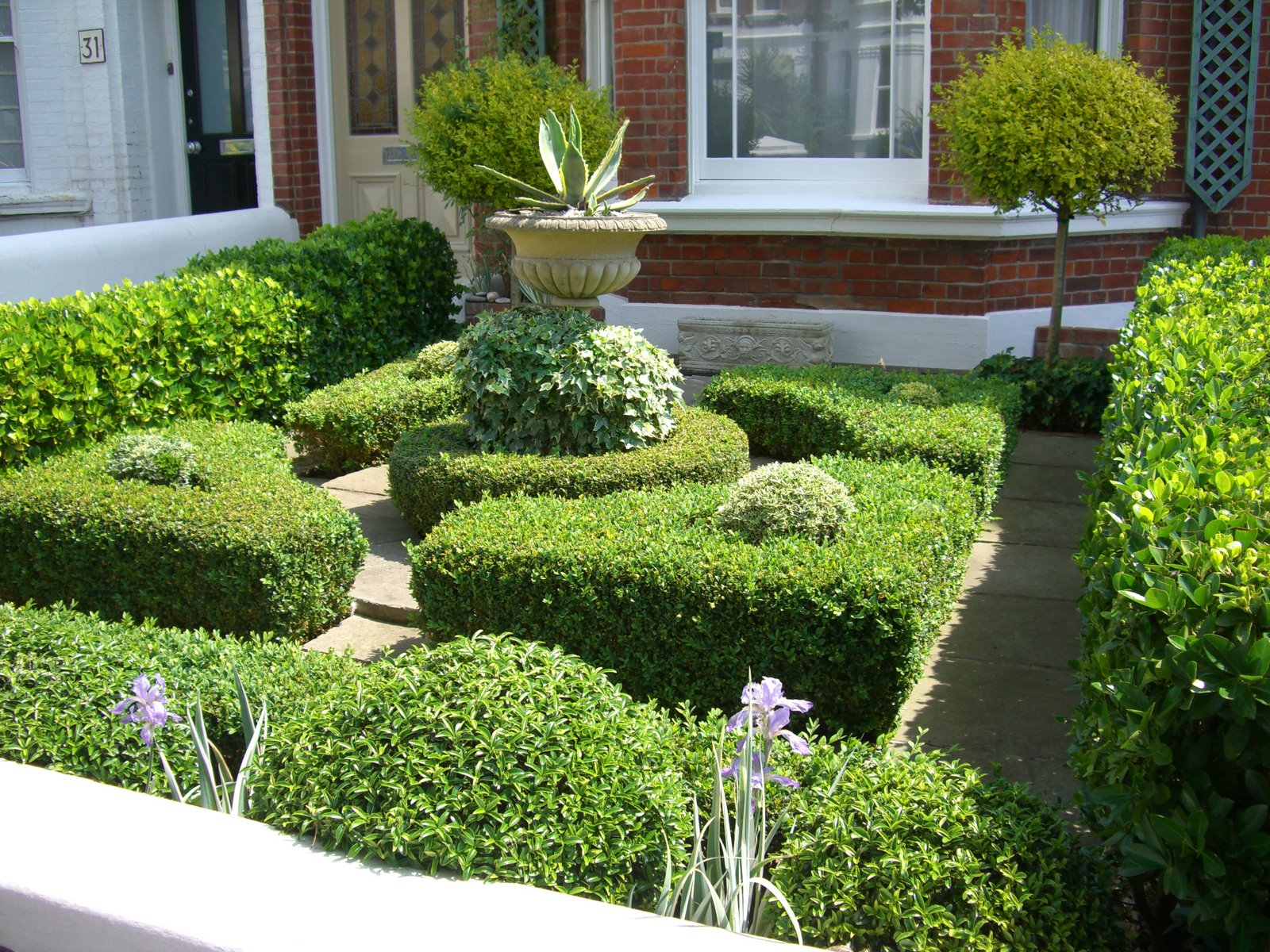 formal-garden-hove-798013.jpg