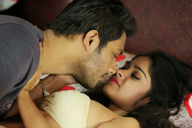 Nikitha pawar hot photos in Dollars colony without clothes nude