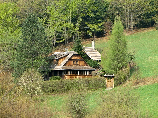 Chata na stoku Łączki (czes. Loučka).