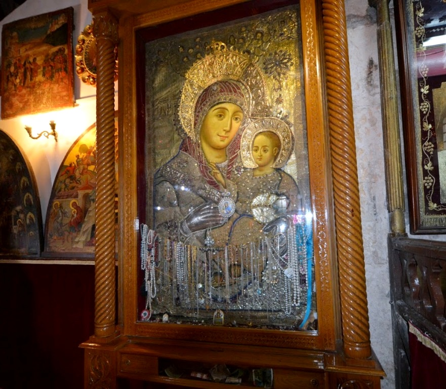 Икона улыбающейся богородицы в иерусалиме