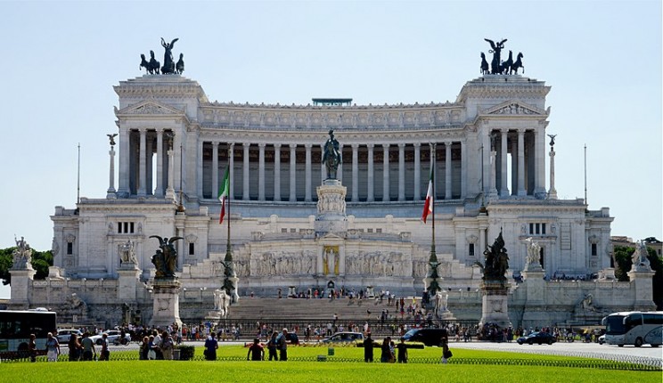 modern roman architecture