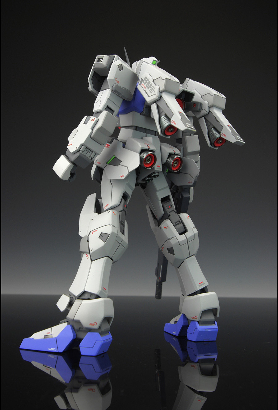 GUNDAM GUY: 1/100 Gundam F-95 JD - Painted Build
