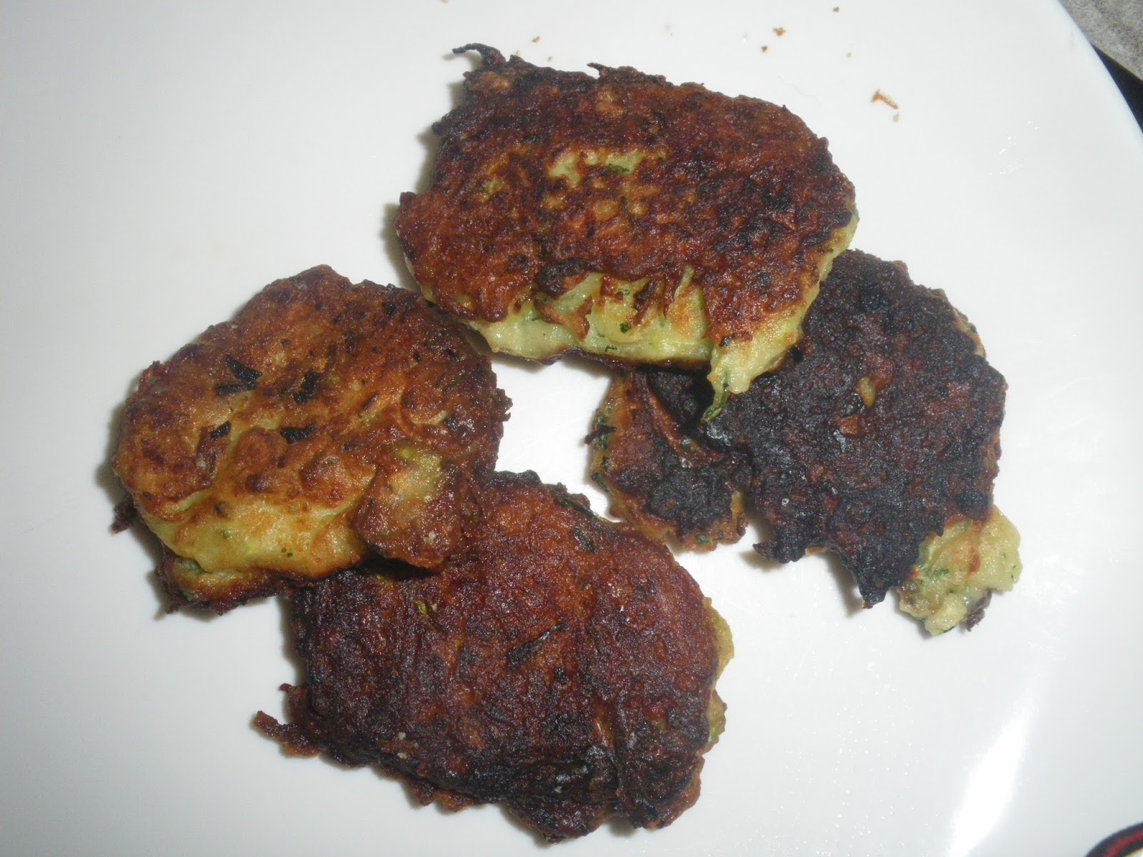 Kolokitho keftedes, beignet de courgettes à la grecque