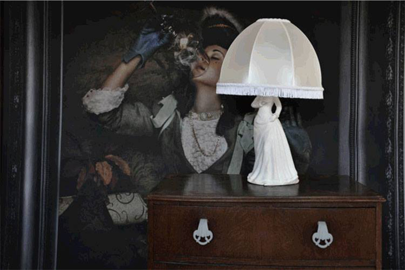 chandlier in lightbulb lamp