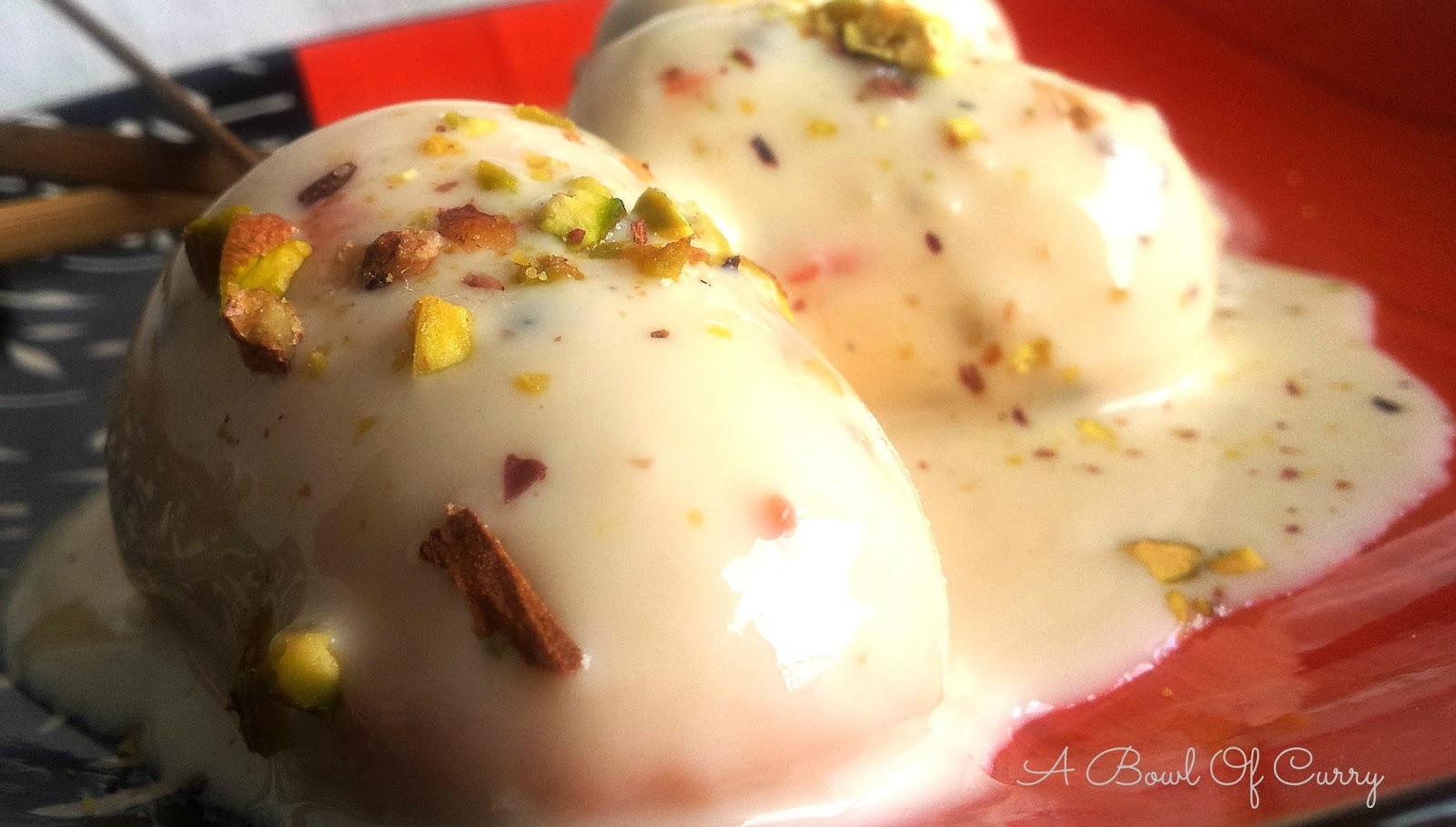 A Bowl Of Curry: Kesar Pista Kulfi - Indian Street Ice Cream