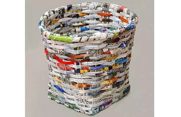 membuat Tempat sampah dari koran es teh panas