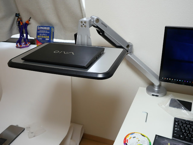 Loctek S2L 最大積載7Kg対応のテーブル付アーム。デスクトップを拡張！強力なアームで作業スペースを効率化 ｜ ガジェット通信 GetNews