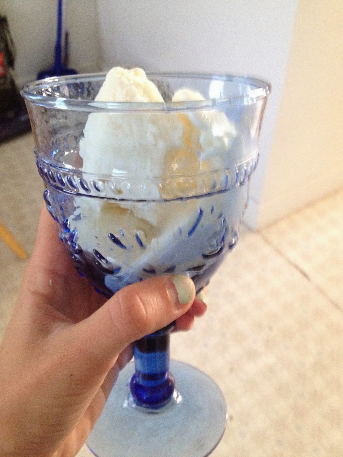 Kroger Deluxe Frozen Non Fat Greek Yogurt Honey Vanilla