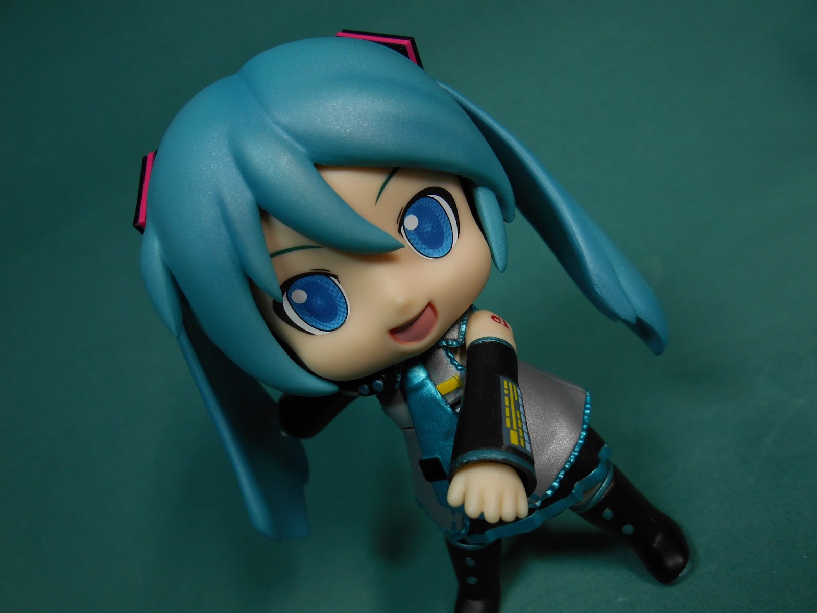 Review: Nendoroid Mikudayo | Night's Corner