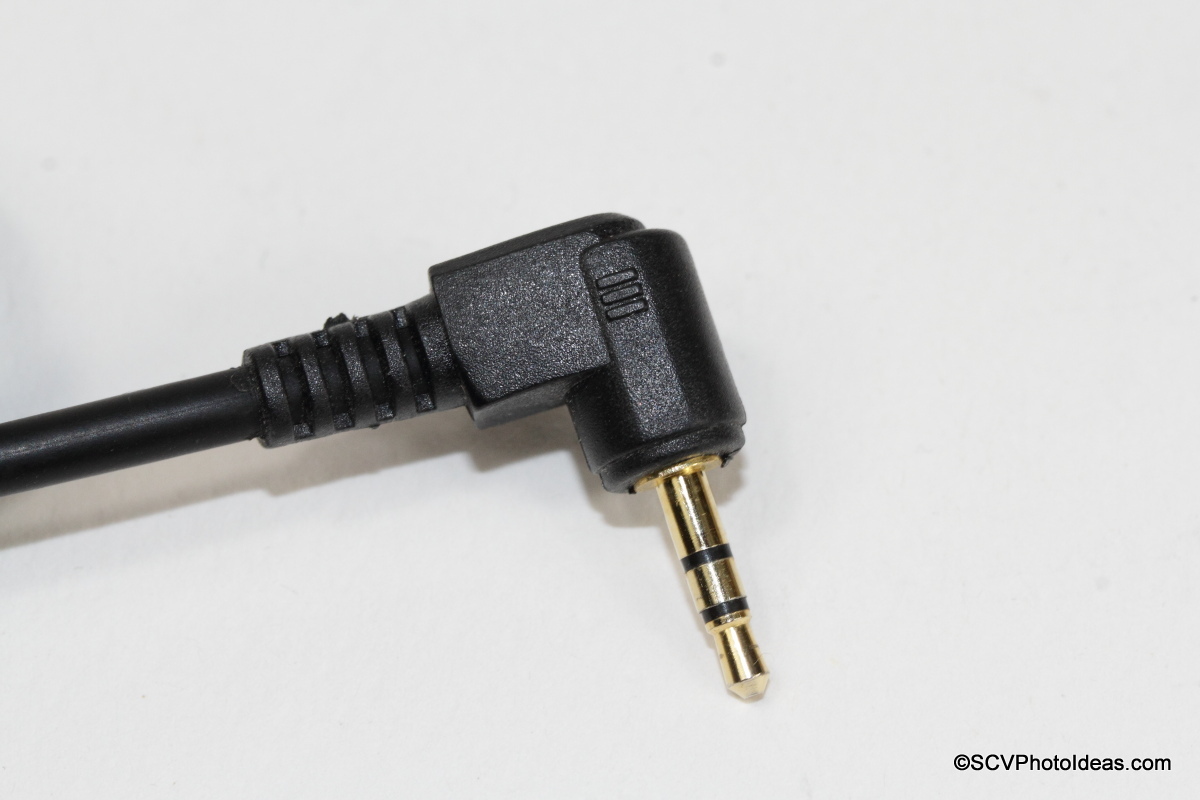 RS-60E3 compatible Remote Release Cable jack deatail
