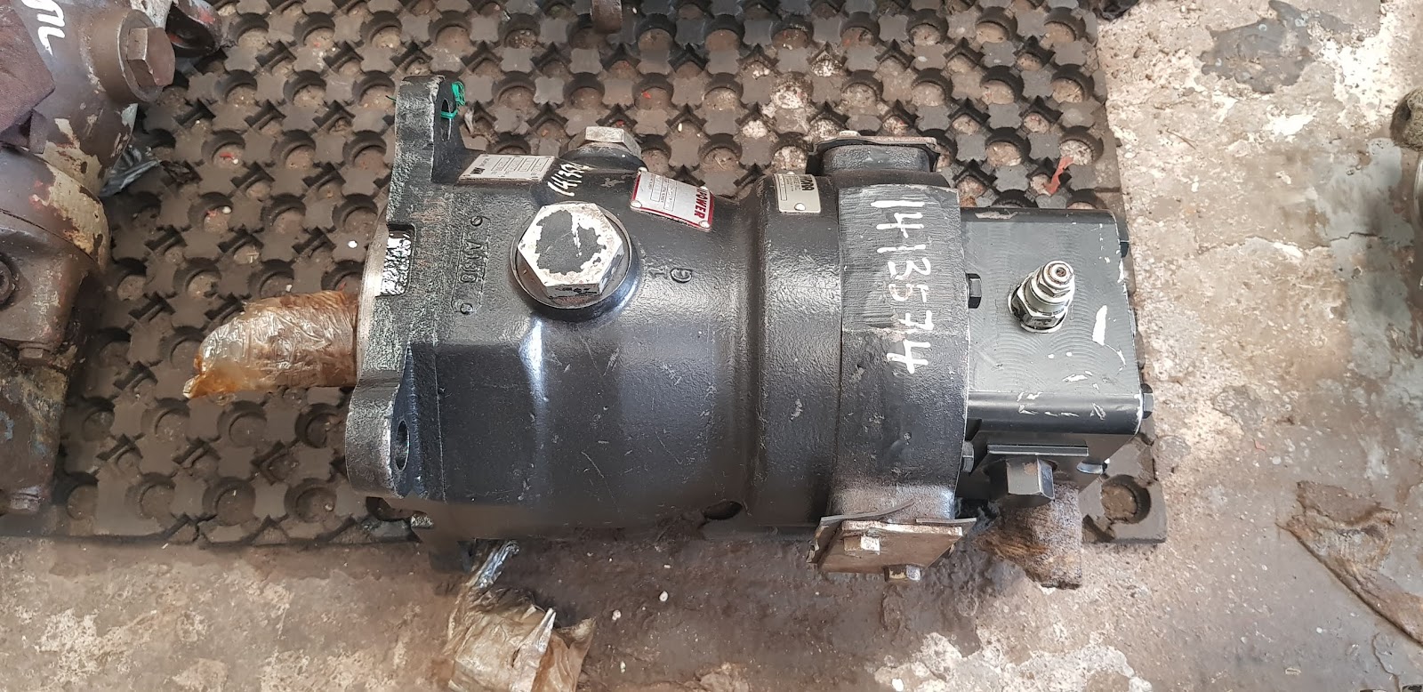 H.F. Hydraulics DYNAPOWER HYDRAULIC PUMPS