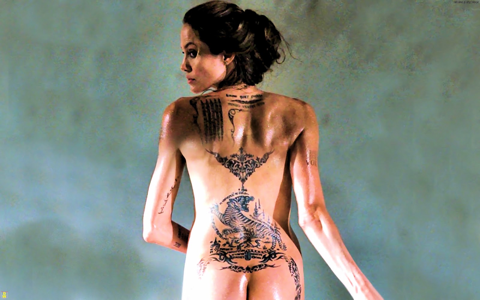 Angelina jolie real nude