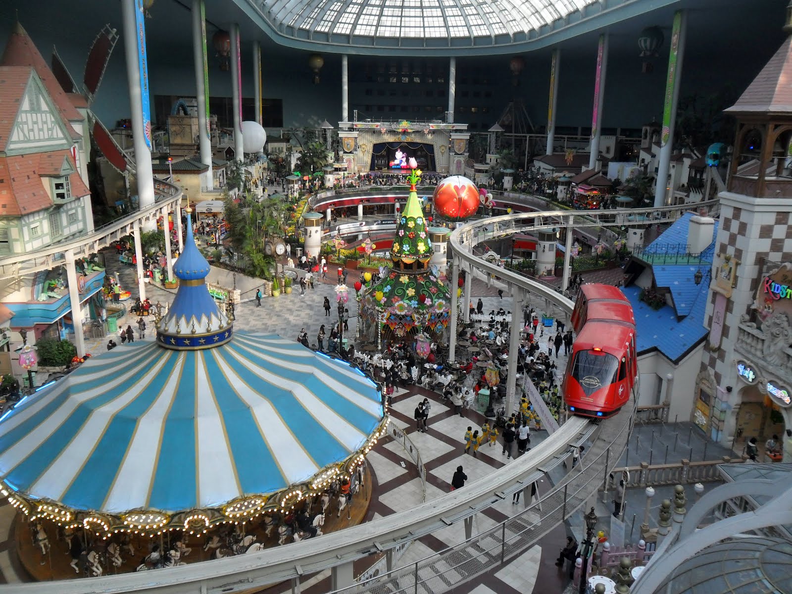 view-4th-floor-1-lotte-world-seoul-south