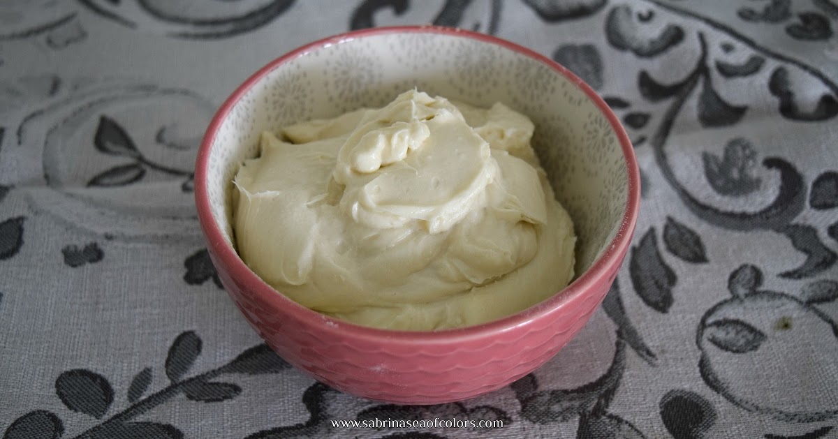 Crema de queso para decoración de cupcakes / Cream cheese Frosting Crema de queso para decoración de cupcakes / Cream cheese Frosting