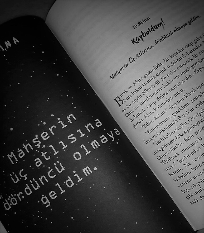 Pandora Mahserin Dort Atlisi 3 Thanatos Larissa Ione Kitap Isbn 9786054751518