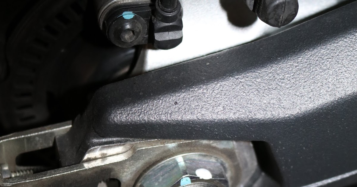 OldMotoDude Loosening and tightening the axle nut on 2015 Ducati Scrambler