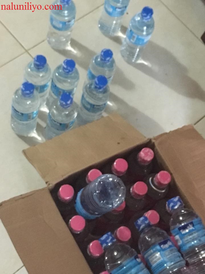 Piumi Hansamali Nipuni Wilson donating water bottles