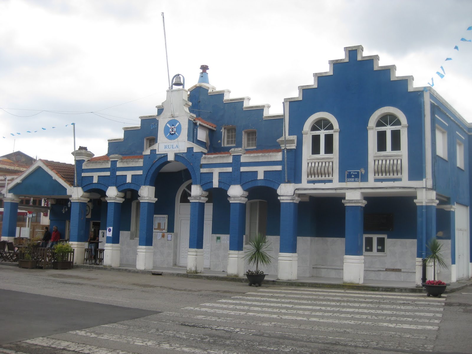 DIVAGACIONES DE UN ARTISTA SAN JUAN DE LA ARENA ( ASTURIAS)