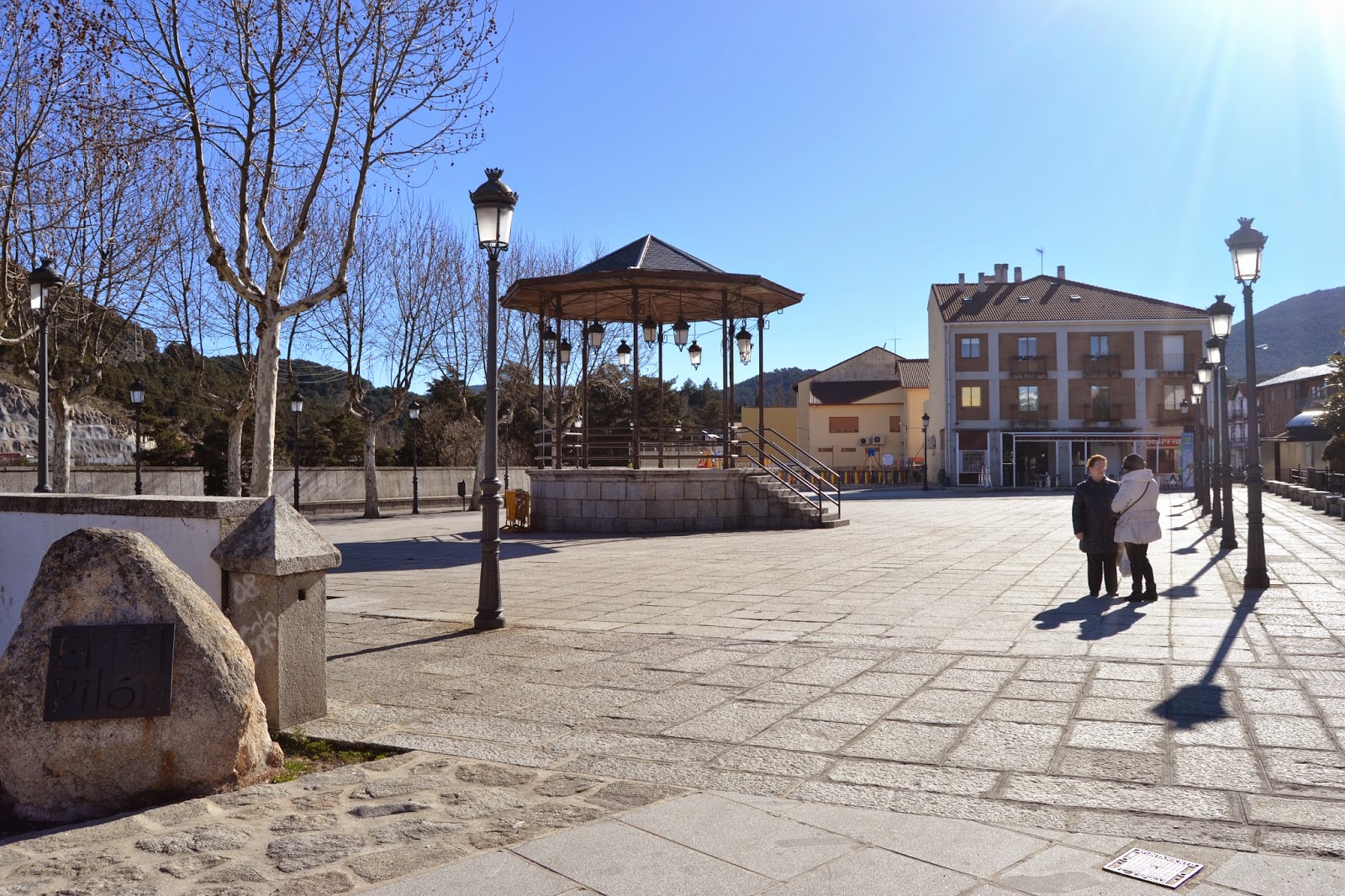 plusphotos PUEBLOS DE ESPAÑA (Los Angeles de San Rafael Segovia 2.015)