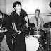 Morre Johnny Hutchinson, baterista que recusou os Beatles