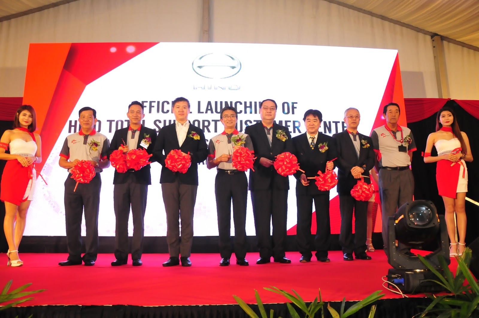 HINO MOTORS PRESS RELEASE visual data 5