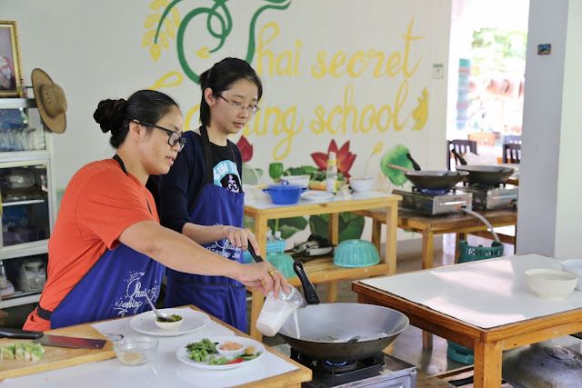 Thai Secret Cooking Class Photos. March 11-2017. Pa Phai, San Sai District, Chiang Mai, Thailand.