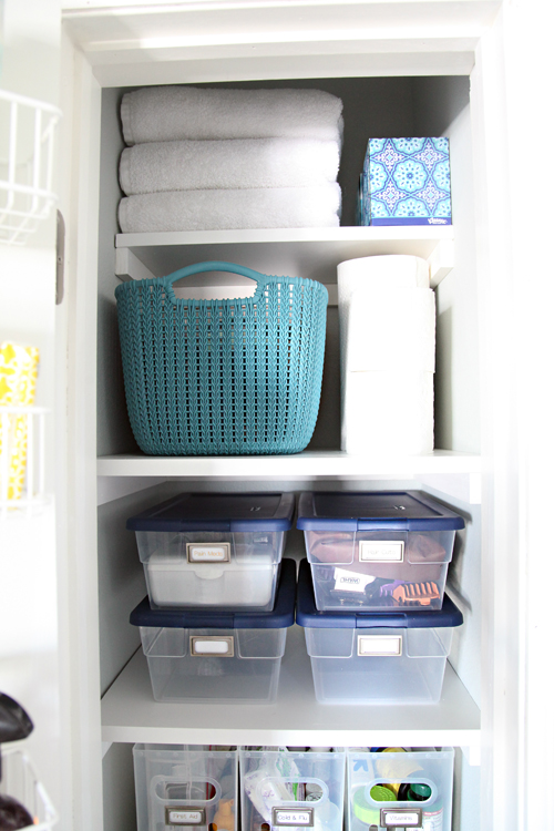 IHeart Organizing: Organized Linen Closet