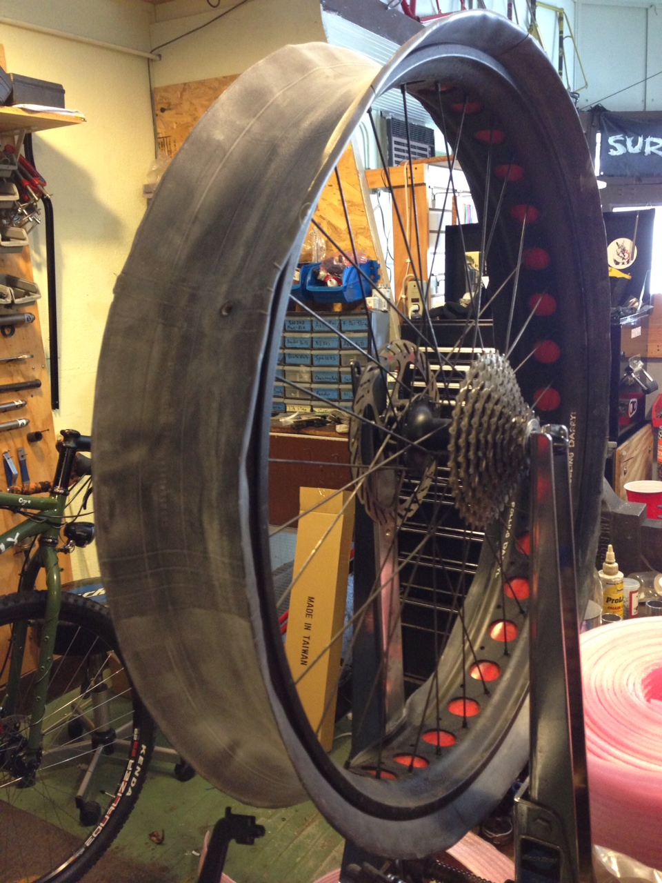 tire tubeless fat tube rim split put conversions should stick bead hook such then