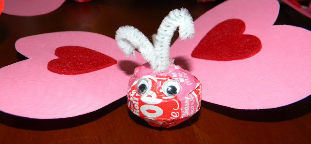 Strickly Us: Valentine's Day Crafts (Pinterest Style)
