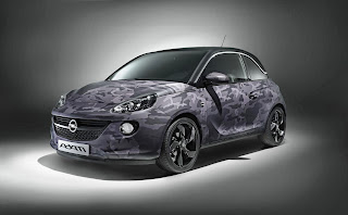 Opel ADAM by Bryan Adams ve Valentino Rossi 
