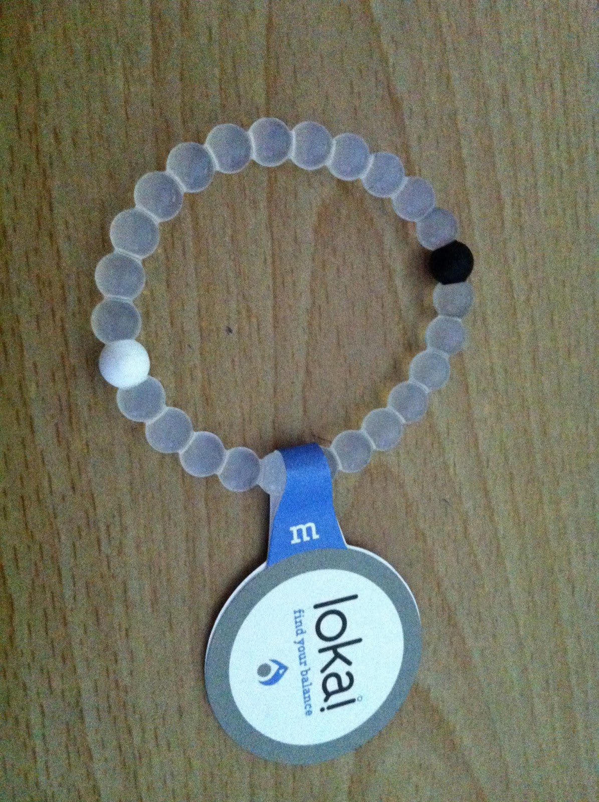 This Chattanooga Mommy Saves Lokai Bracelet Review + Giveaway!