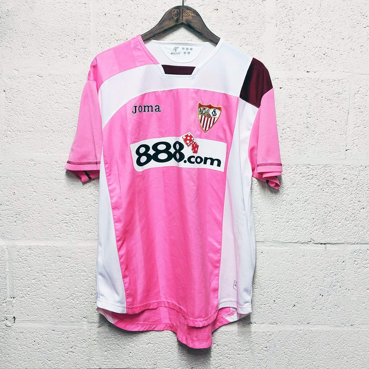 football jersey pink colour