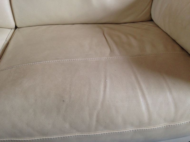 How do I know my leather sofa needs professional cleaning? Art of