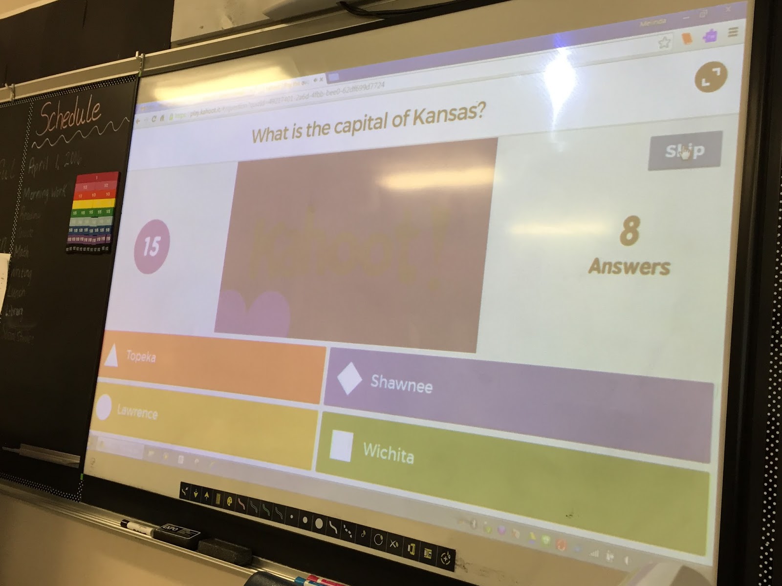 Mrs. Finnerty's Classroom Reviewing States and Capitals with Kahoot