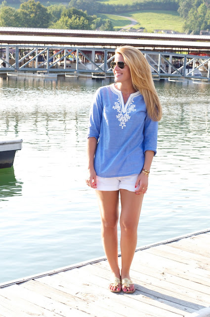 LACE-TRIMMED CHAMBRAY TUNIC