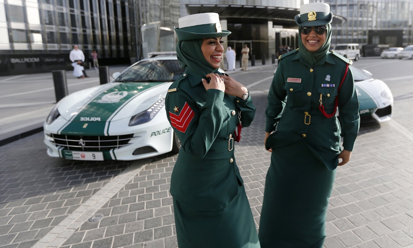 Dubai Police Cars HDWalle dubai-police-cars-hdwalle