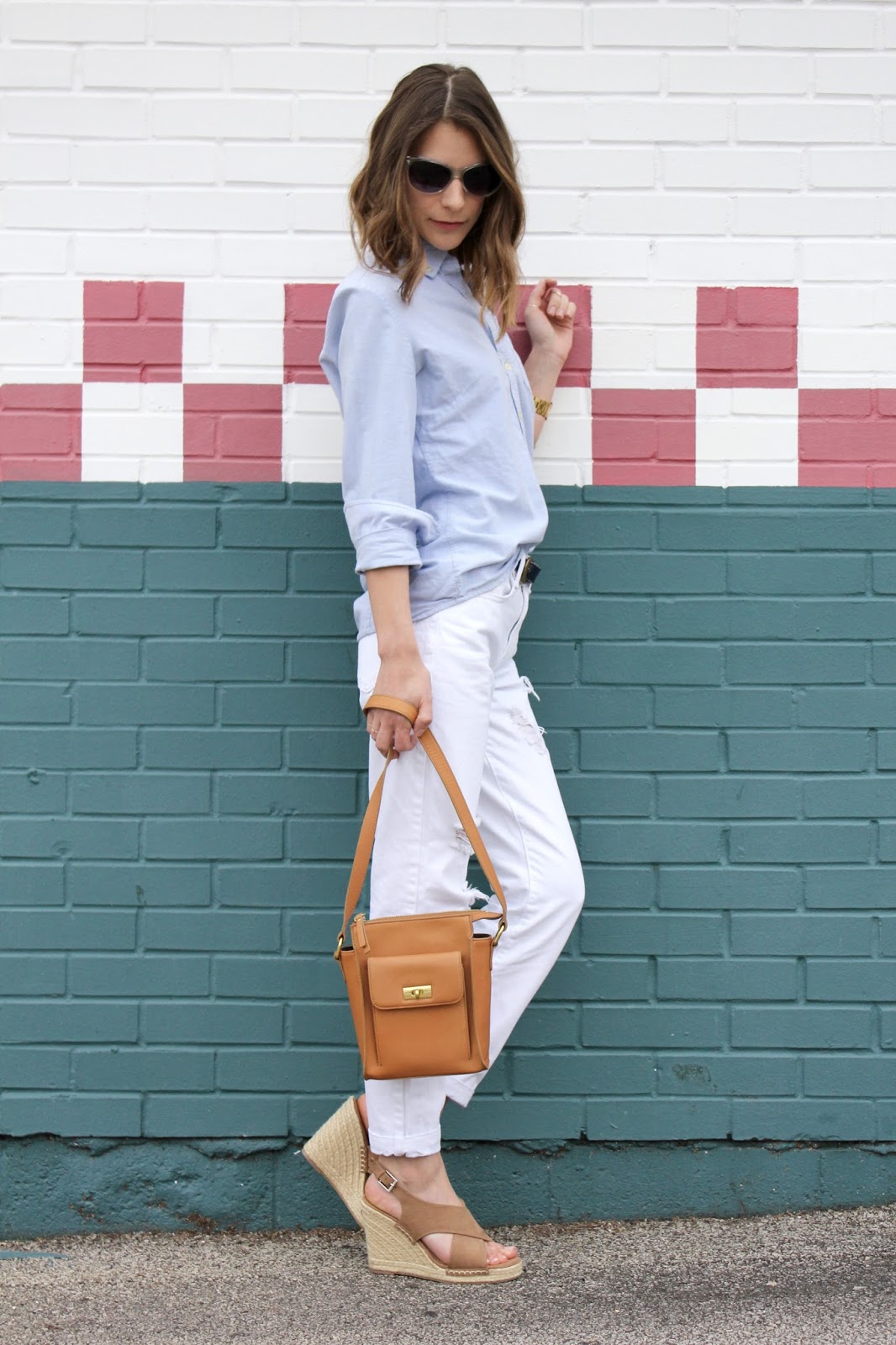 summertime uniform white women's jeans