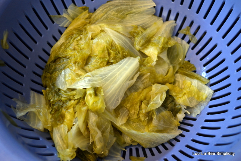 Loolabee Simplicity How to Feed a Tadpole