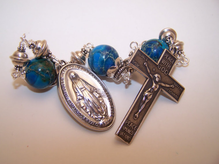 No 137.  3 Hail Mary's Devotion to The Blessed Virgin Mary- 2011 Christmas Collection