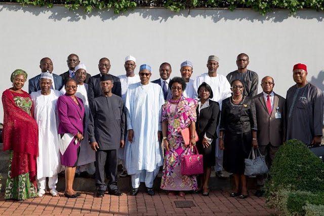 Buhari Swears In New Permanent Secretaries