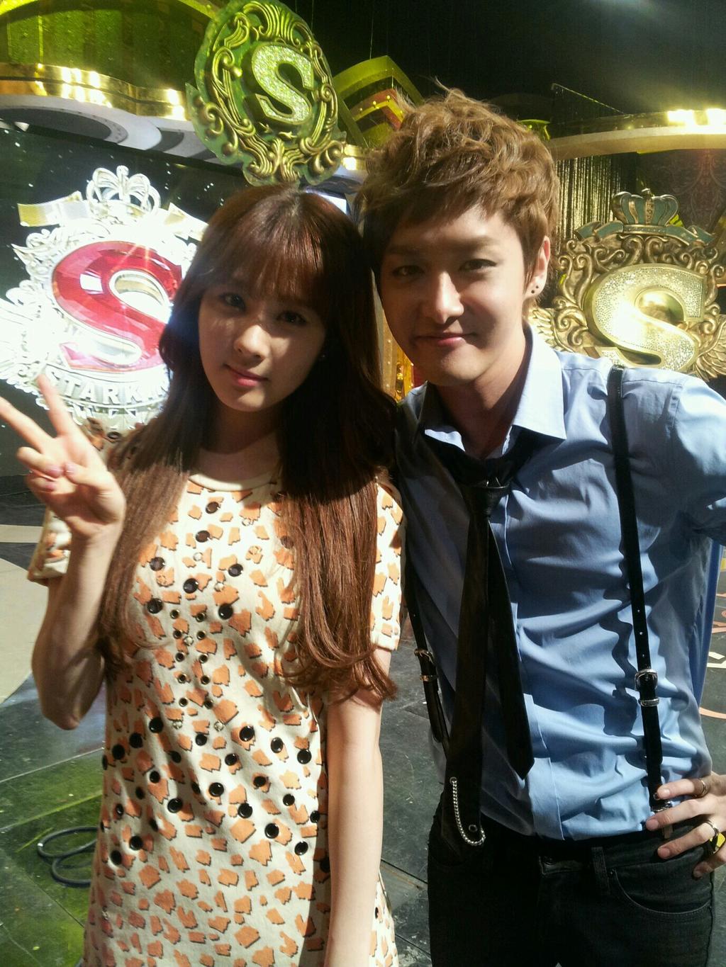snsd chile im genes seohyun con shin jiho snsd chile im genes seohyun con shin jiho