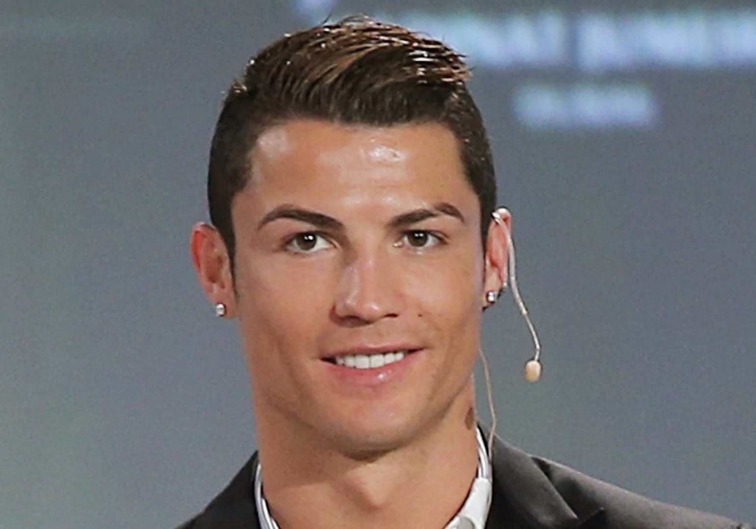 Gaya Rambut Terbaru Christiano Ronaldo Gaya Dan Model Rambut