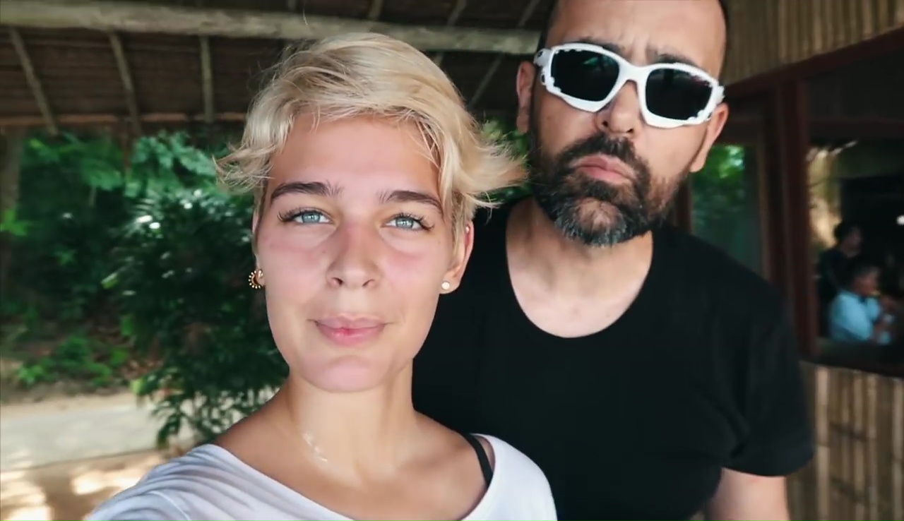 luna-miel_risto-laura%2B%25289%2529 La espectacular luna de miel de Laura Escanes y Risto Mejide