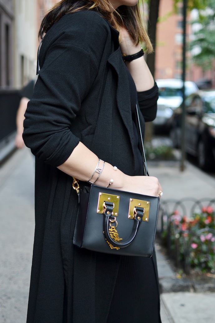 Forever 21 midi dress and trench coat Vancouver blogger Sophie Hulme box bag