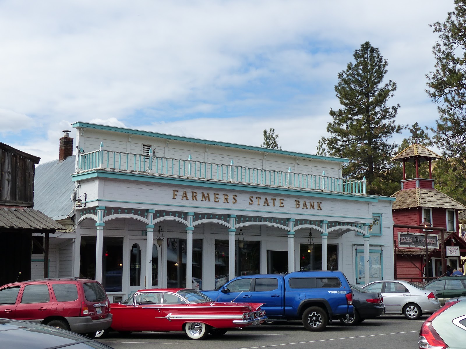 Land Cruising Adventure Winthrop Washington