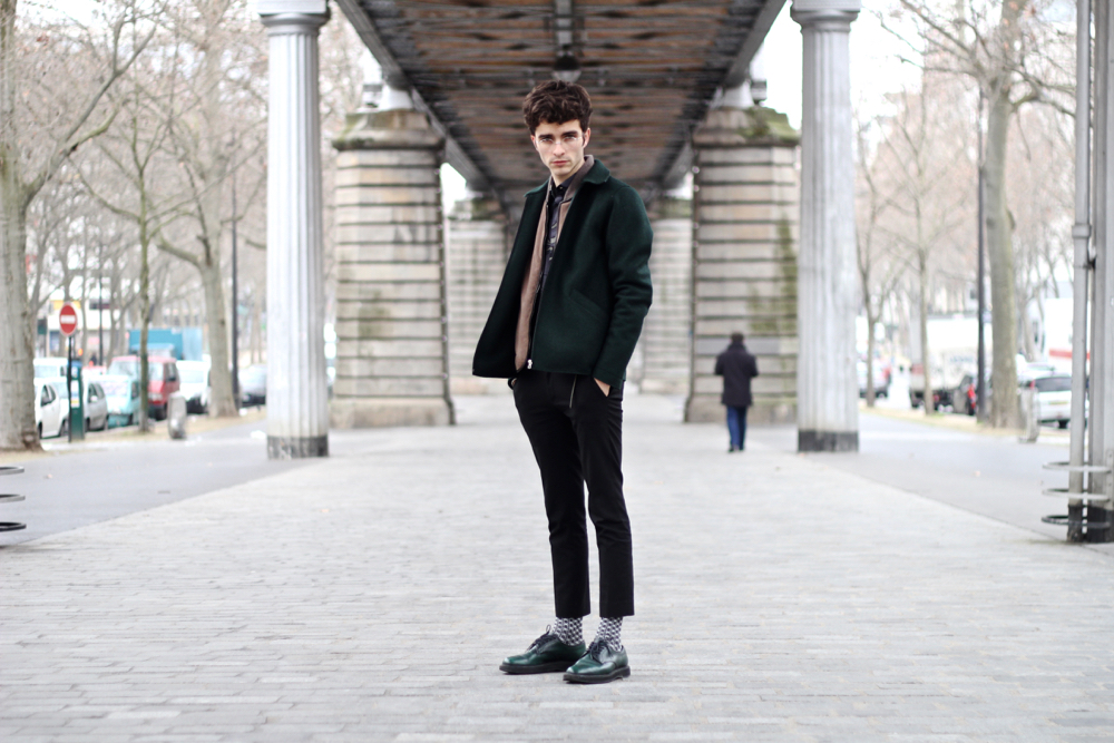 Blog-mode-style-homme-masculin-made-in-france-lunettes-vue-haut-de-gamme-gouv-au-gouverneur-audigier-argent-rondes-harris-wharf-london-jacket-marni-chemise-fleurs-churchs-leyton-bordeaux - 3