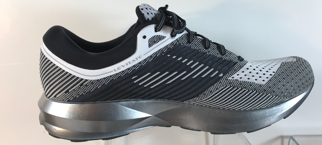brooks levitate 2017