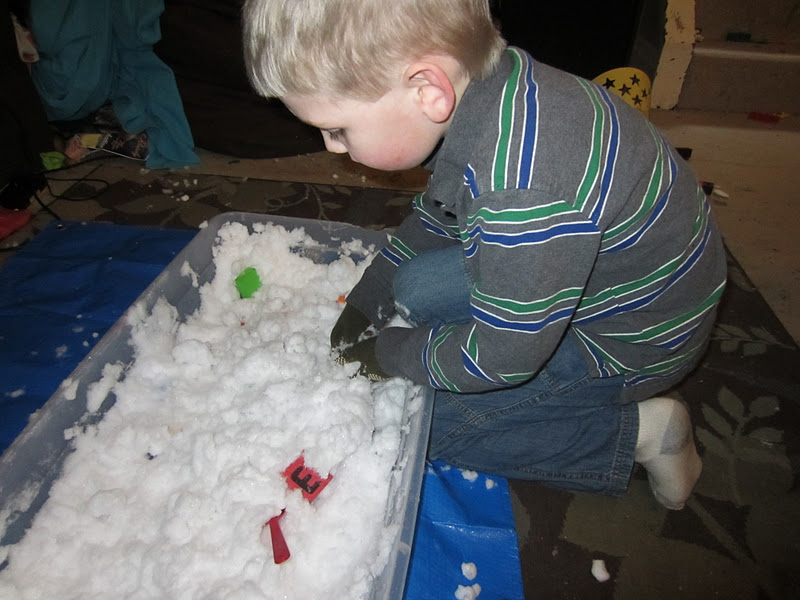 What's Fun Today?: Indoor Snow Treasure Hunt